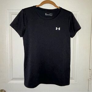 Under Armour Short Sleeve Athletic Shirt Top